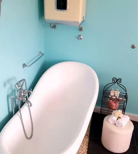 Romance Apartamento